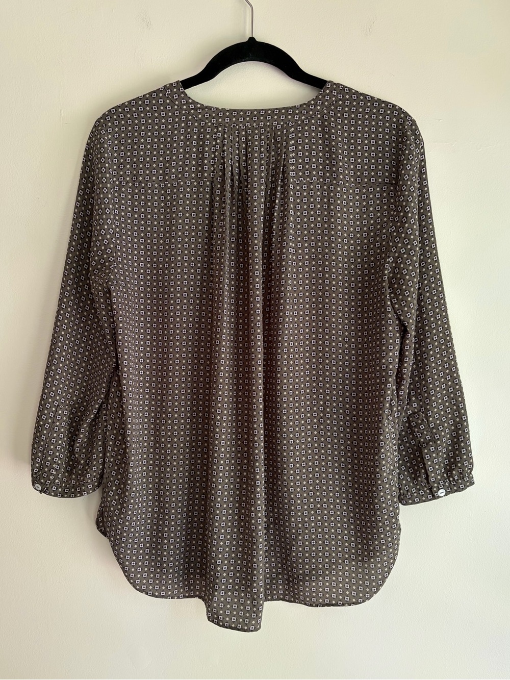 NYDJ Olive Green Print 3/4 Sleeve Chiffon Blouse Size M - Picture 5 of 7